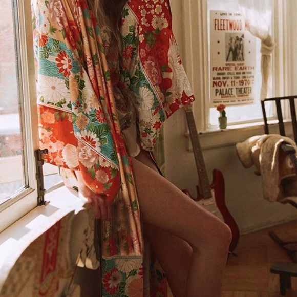 Beautiful bird Kimono Boho cover up - Picture 4 of 8